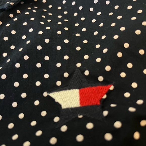 Tommy Hilifiger Women Shirt Button Up Fitted Roll Tab Sleeve Navy Polka Dot XS - Picture 7 of 9